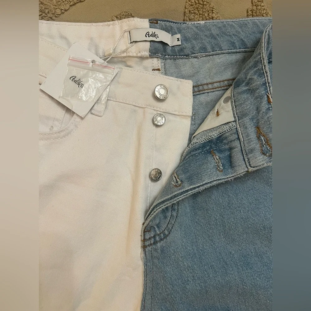 ⚡️ Adika Two-Tone Straight Leg Jeans – White & Denim – Button Fly